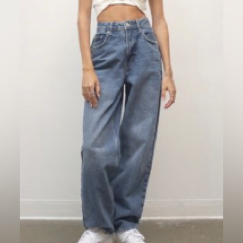 BDG vintage feel high-waisted baggy jean